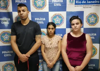 Polícia Civil prende responsáveis por tortura a um bebê no RJ