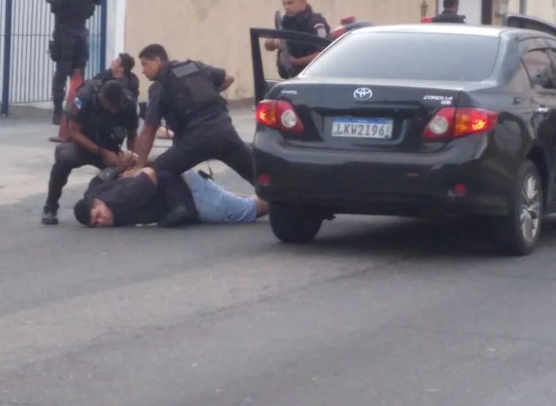 POLICIA PRENDE DOIS BANDIDOS EM CAMPO GRANDE (FOTOS)