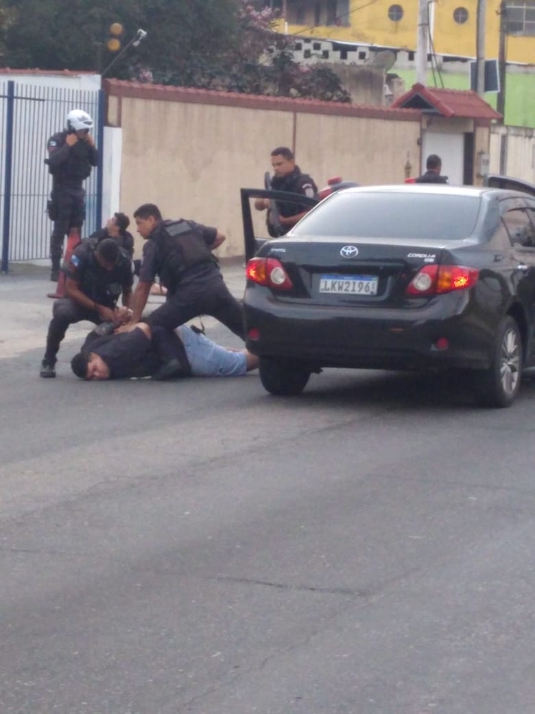 POLICIA PRENDE DOIS BANDIDOS EM CAMPO GRANDE (FOTOS)