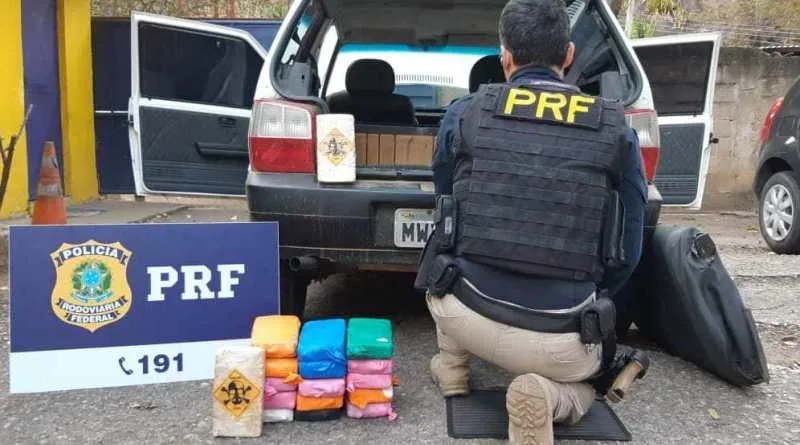 PRF apreende 17 quilos de cocaína escondidos em tanque de combustível no RJ