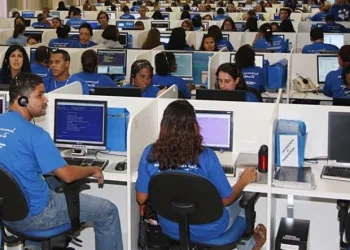 OPERADOR DE TELEMARKETING, VENDEDORA, FISCAL DE CAIXA, ATENDENTE DE MEDICAMENTOS – R$ 1.141,40 + VT + VR/VA – ESCALA 6×1 – RIO DE JANEIRO