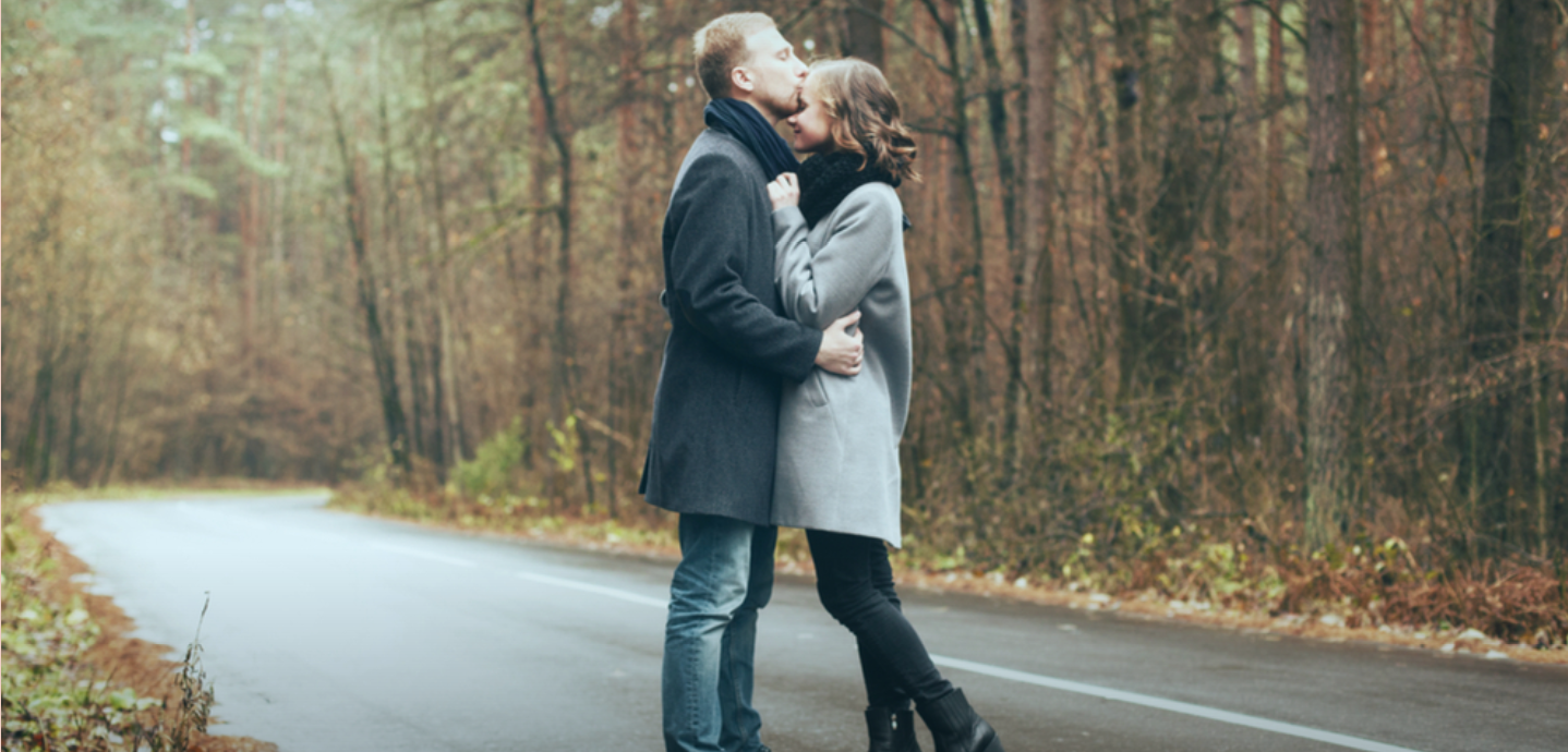 De morno só aceite banho. Amor tem que ser quente e inteiro, sim!