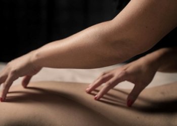 Técnicas de massagem podem auxiliar no tratamento de doenças