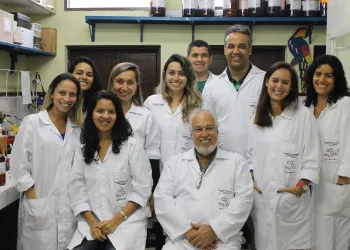 Leucemia: pesquisadores da UFF e Fiocruz descobrem moléculas capazes de combater a doença