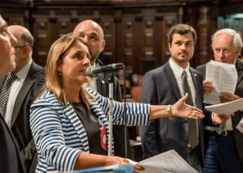 Deputada Lucinha quer que pedágios aceitem cartões de crédito