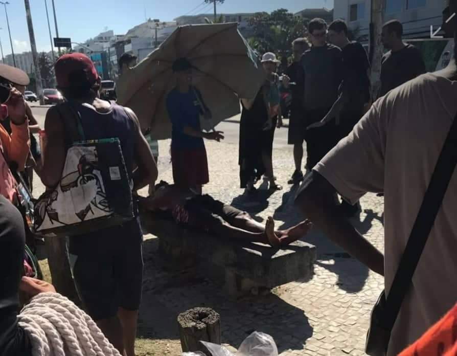 HOMEM É BALEADO EM PRAIA DA ZONA OESTE