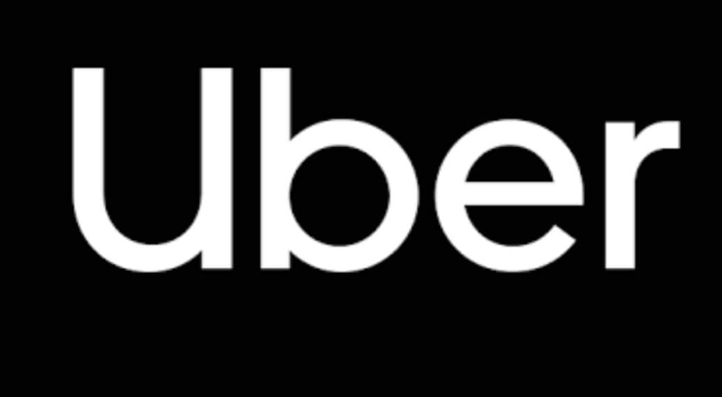 MOTORISTA DA UBER REAGE A ASSALTO E IMOBILIZA CRIMINOSO NO RJ