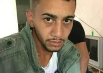 HOMEM QUE ESFAQUEOU A  EX ESPOSA É PRESO EM ITACURUÇA