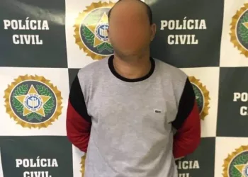 MOTORISTA DA UBER METIDO A BRABO É PRESO NO RJ