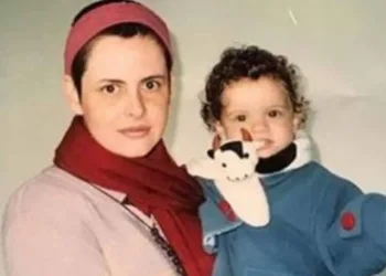 Filha de Fernanda Young escreve carta de despedida à mãe e comove: ‘Nunca doí tanto’