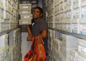 ESTOQUISTA, OPERADOR CAIXA, AUXILIAR DE LOJA, VENDEDORES, ENCARREGADO – R$ 1.195,00 – COM E SEM EXPERIÊNCIA – LOJAS DE ROUPAS E SAPATOS – RIO DE JANEIRO