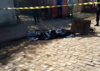 CINCO PESSOAS ASSASSINADAS EM CAMPOS HOJE