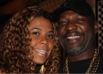 Sem dinheiro, viúva de Mr. Catra volta a morar em comunidade