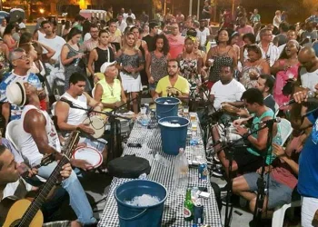 250 rodas de samba são legalizadas pela Prefeitura até o fim do ano