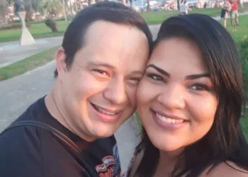 Homem com Síndrome de Down consegue ‘desinterdição’ na justiça e marca casamento: ‘Sonho!’