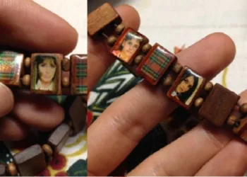 Senhora rezava para pulseira do RBD achando que eram santos