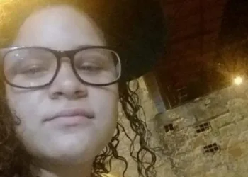 Adolescente de 17 anos se suicida no RJ