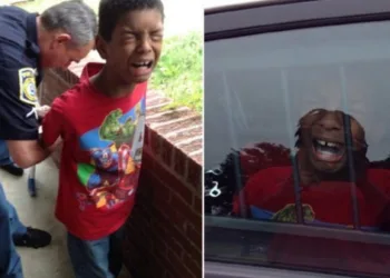 Mãe chama policiais para simular prisão de filho bagunceiro de 10 anos: “queria assustá-lo”