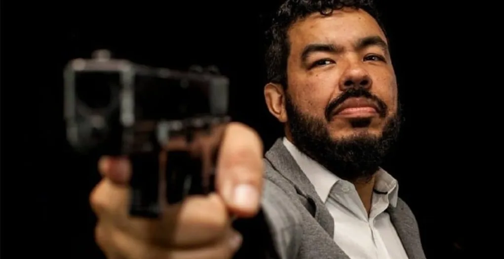 Deputado oferece R$ 100 mil a quem der informações sobre Adélio