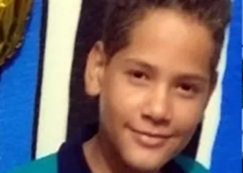 Menino de 13 anos morre após sofrer AVC