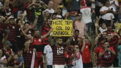 GABIGOL SERÁ JULGADO NO STJD POR COMEMORAR GOL DO FLAMENGO COM CARTAZ