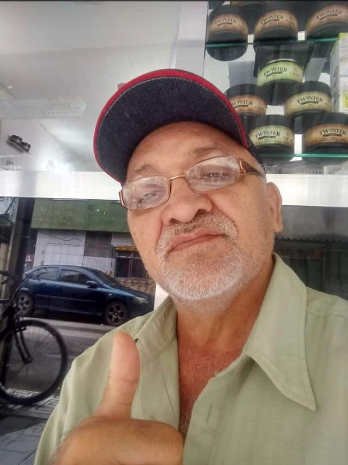IDOSO MORRE BALEADO EM COMUNIDADE DO RJ