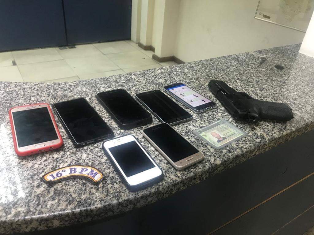 Assaltante que estava fazendo a limpa na Avenida Brasil é preso com vários pertences de vítimas