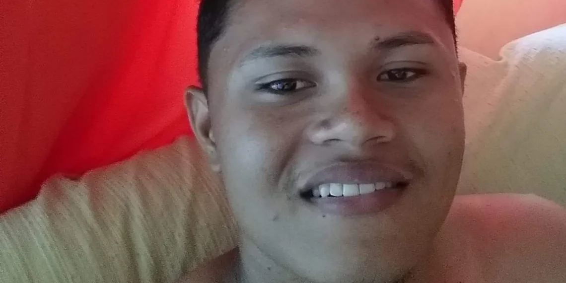 TRABALHADOR É BALEADO EM COMUNIDADE NA ZONA OESTE