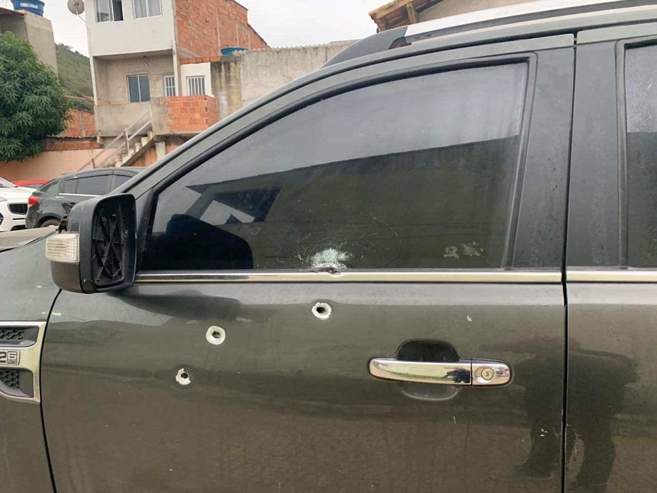 CAPITÃO DA PM SOFRE TENTATIVA DE HOMICÍDIO NO RJ