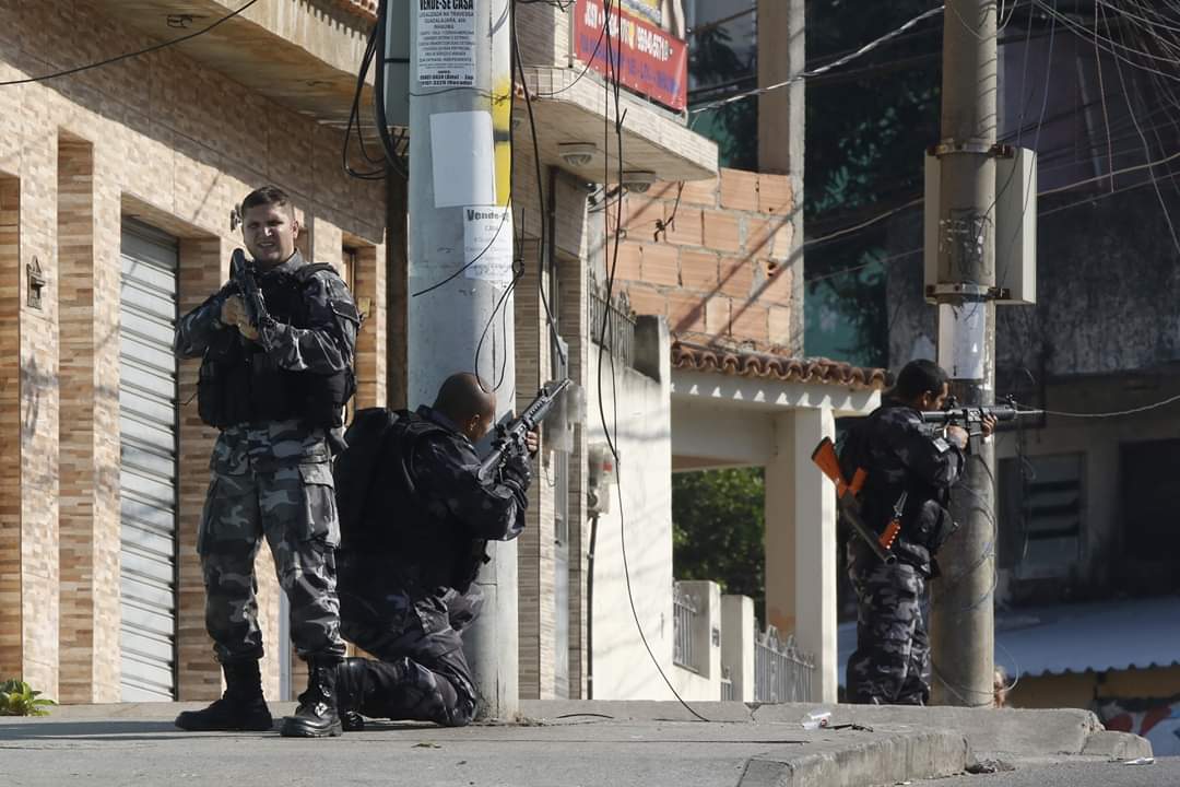 Em seis dias, Rio tem cinco policiais assassinados e três feridos