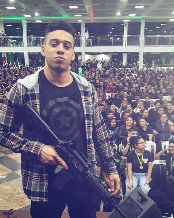 Urgente!!Traficantes do comando vermelho planejam morte do PM Gabriel Monteiro