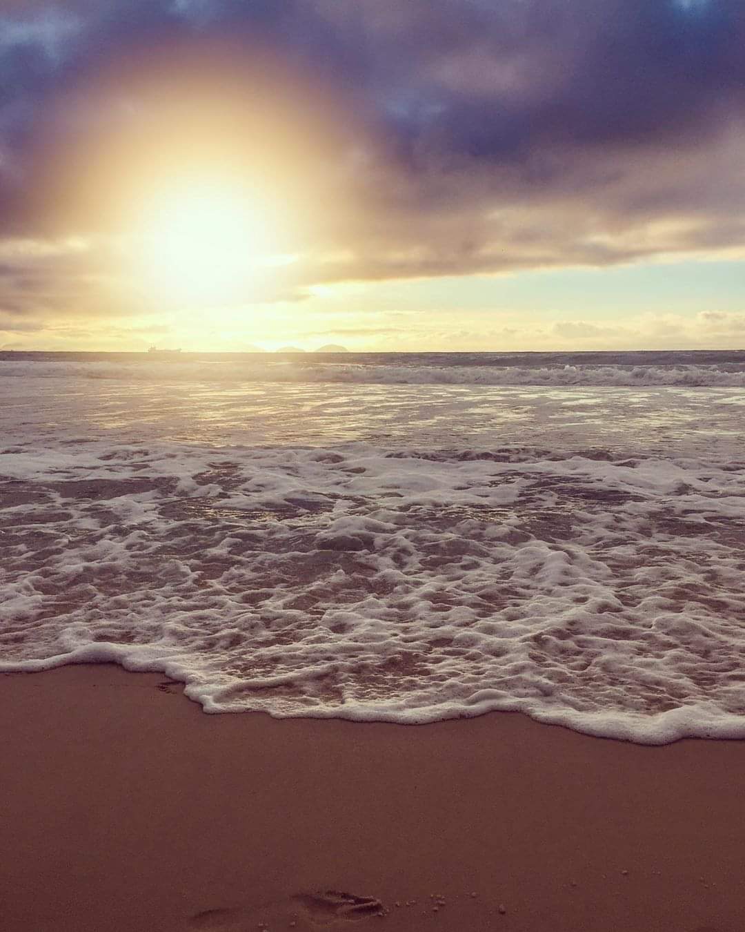 VAI CHOVER AMANHÃ? VEJA A PREVISÃO DO TEMPO