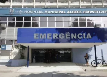 PACIENTE REVOLTADO COM HOSPITAL NA ZONA OESTE