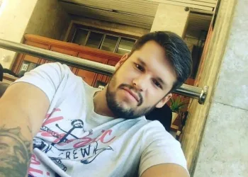 Homem é achado morto enforcado em cela de delegacia na zona oeste