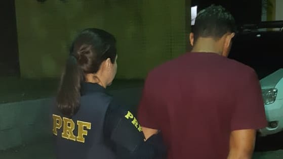 PRF prende cinco foragidos da justiça nas rodovias do RJ