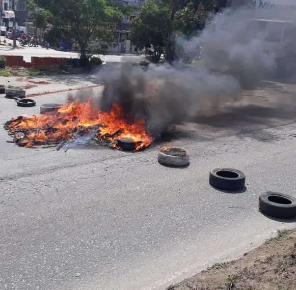 MORTE NA COMUNIDADE VILA KENNEDY(FOTO)