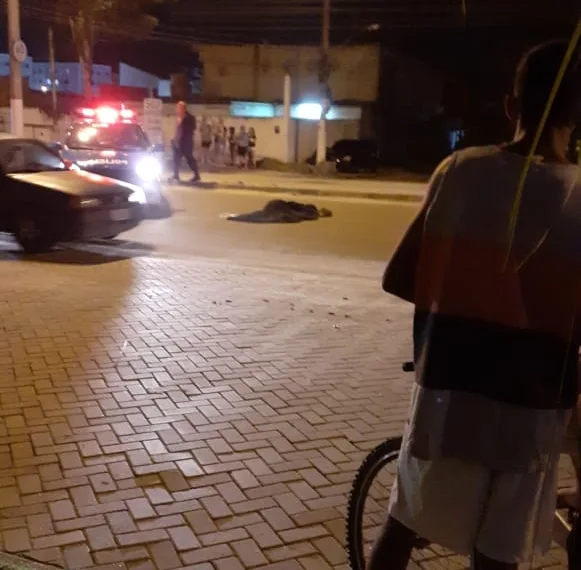 MULHER MORRE ATROPELADA EM BAIRRO DA ZONA OESTE