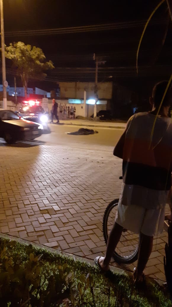 MULHER MORRE ATROPELADA EM BAIRRO DA ZONA OESTE