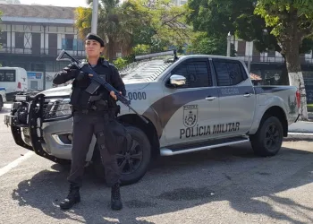 Nova viatura blindada da PMERJ começa ser testada nas vias expressas do Rio de Janeiro
