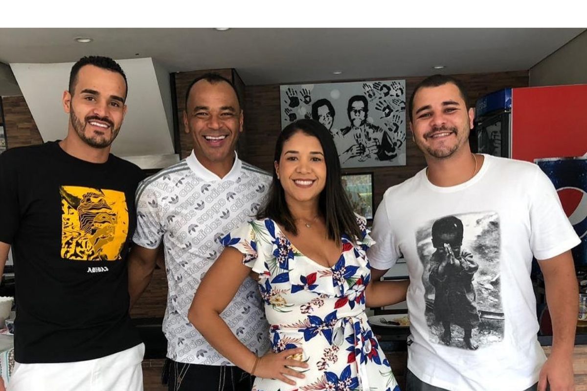 Cafu abre o coração pela primeira vez após morte do filho mais velho