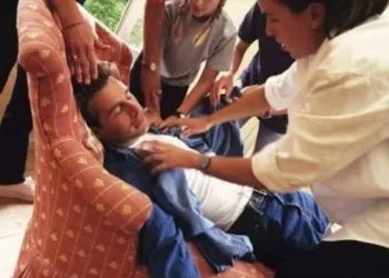 SINTOMAS DO INFARTO E COMO AJUDAR