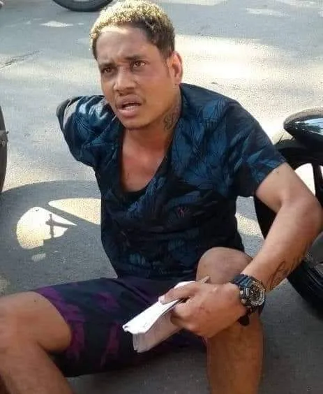 ASSALTANTE É SALVO POR PASTOR EM COMUNIDADE NA ZONA OESTE