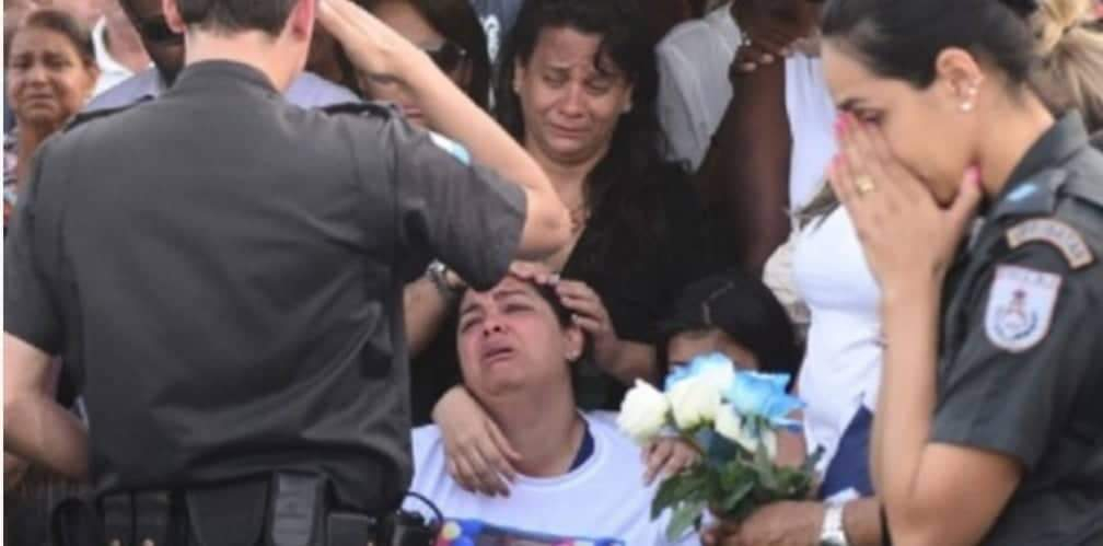 Em seis dias, Rio de Janeiro tem cinco policiais mortos e três feridos; mas ninguém liga