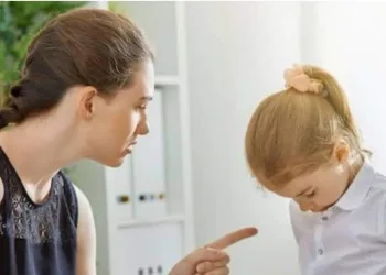 Estudo diz que uma mãe CHATA cria filhos bem sucedidos