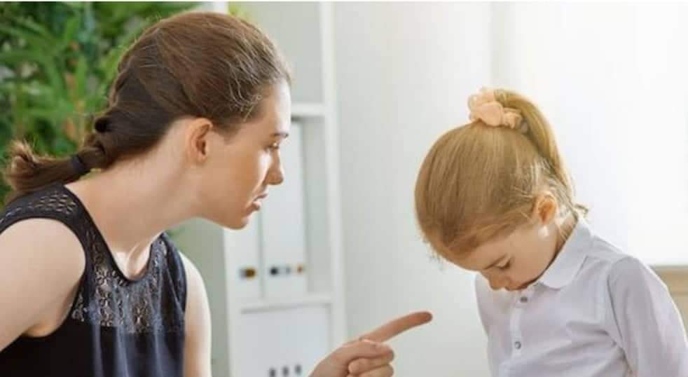 Estudo diz que uma mãe CHATA cria filhos bem sucedidos