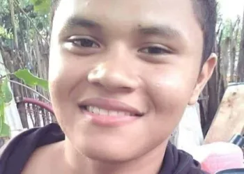 JOVEM BALEADO EM SENADOR CAMARÁ INFELIZMENTE NÃO RESISTE E MORRE