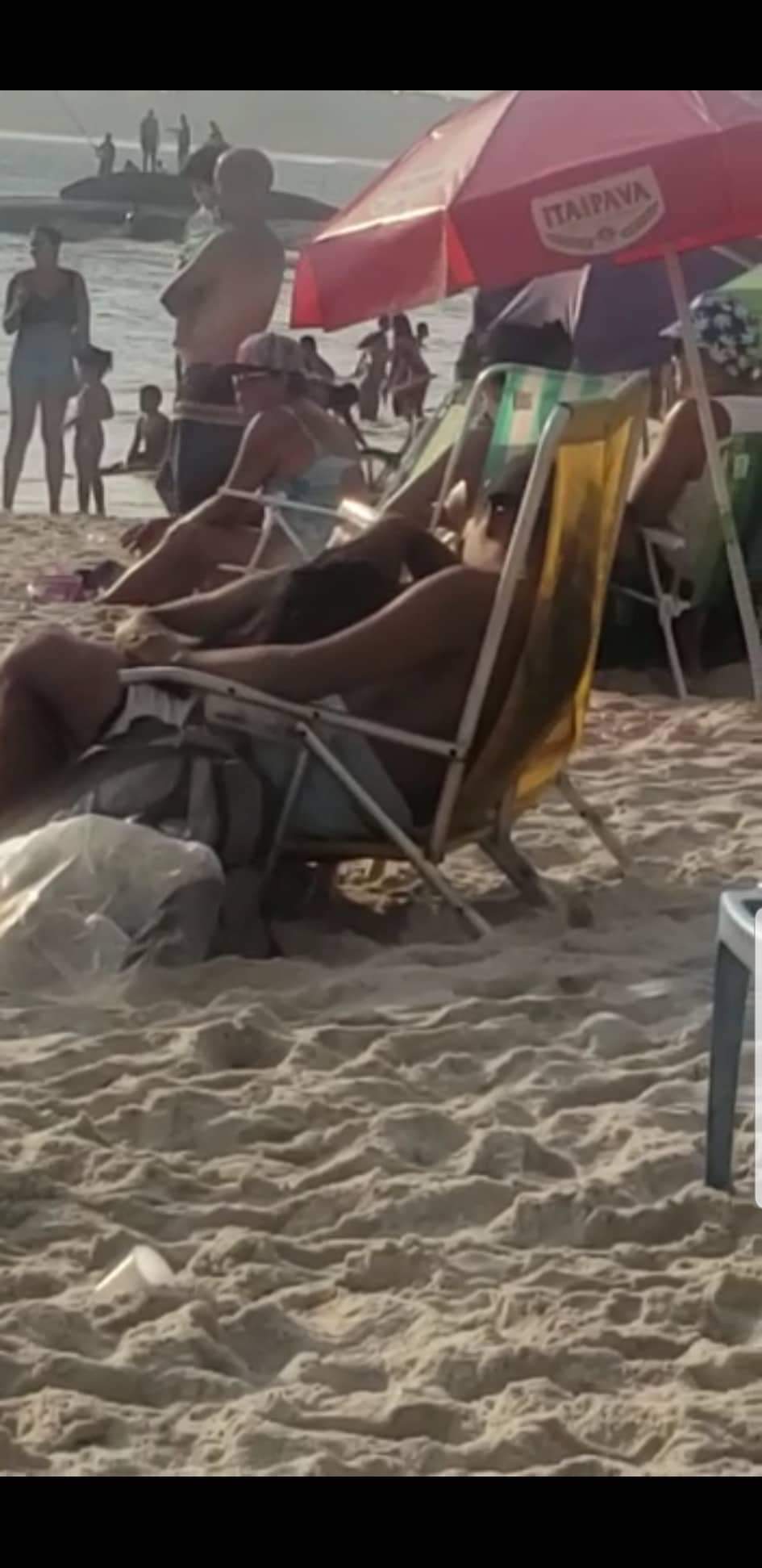 CASAL FAZENDO SEXO A LUZ DO DIA EM BARRA DE GUARATIBA( VIDEO)