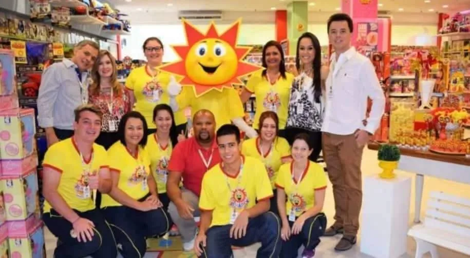 RI HAPPY VAGAS PARA REPOSITOR, CAIXA, LIMPEZA, FISCAL DE LOJA, ESTOQUISTA, ANIMADOR – R$ 1.276,50 – COM E SEM EXPERIÊNCIA