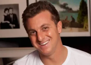 LUCIANO HUCK PRESISENTE