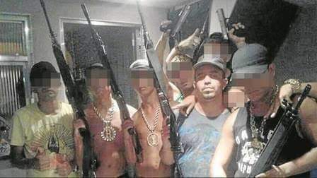 URGENTE!! CHEFE DO TRÁFICO DA VILA KENNEDY É ASSASSINADO